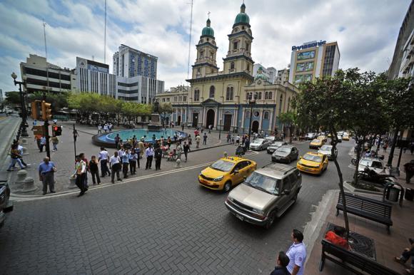 Ferienwohnung Residencia Terreros Guayaquil Exterior foto